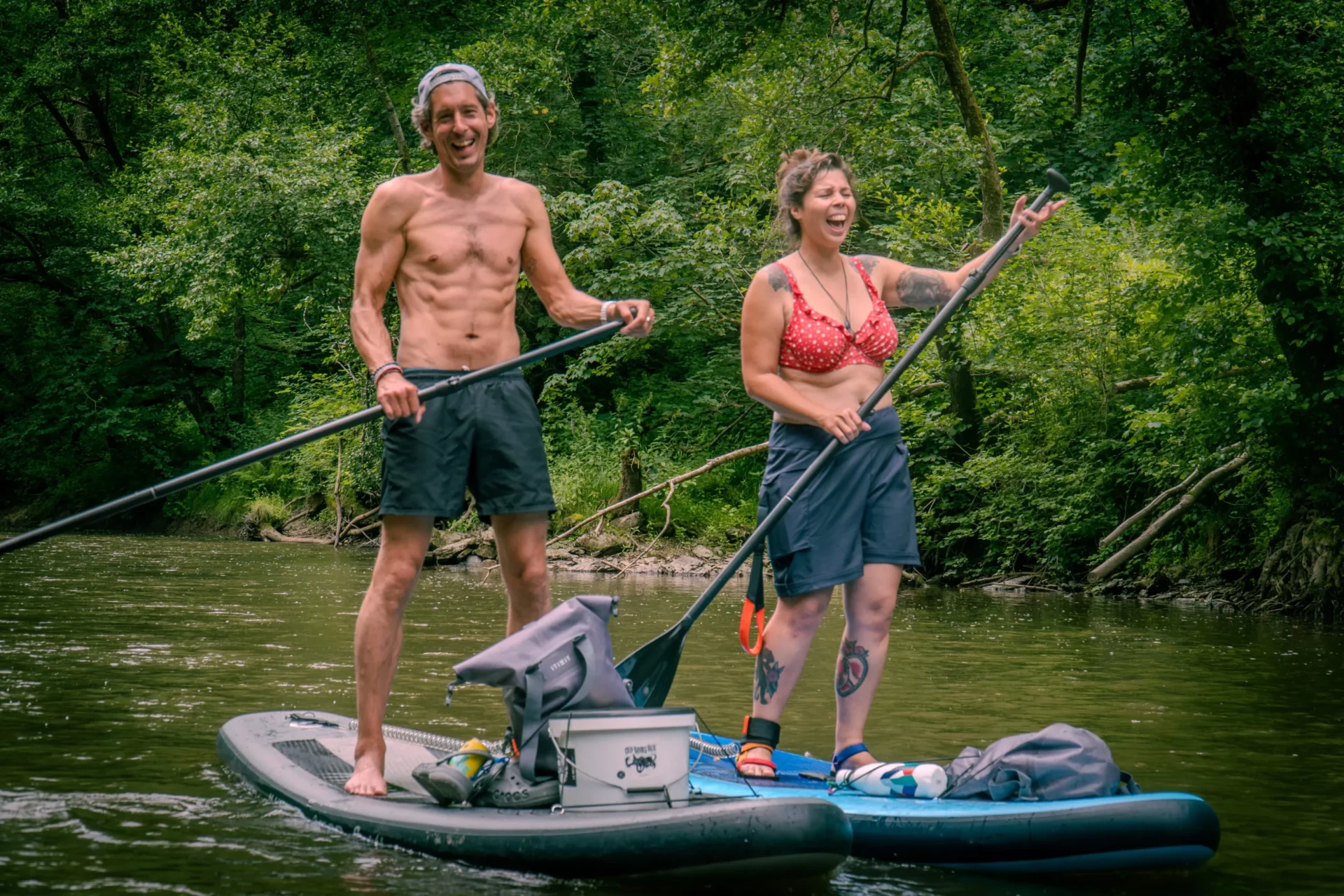 Balade en stand-up paddle sur La Lesse